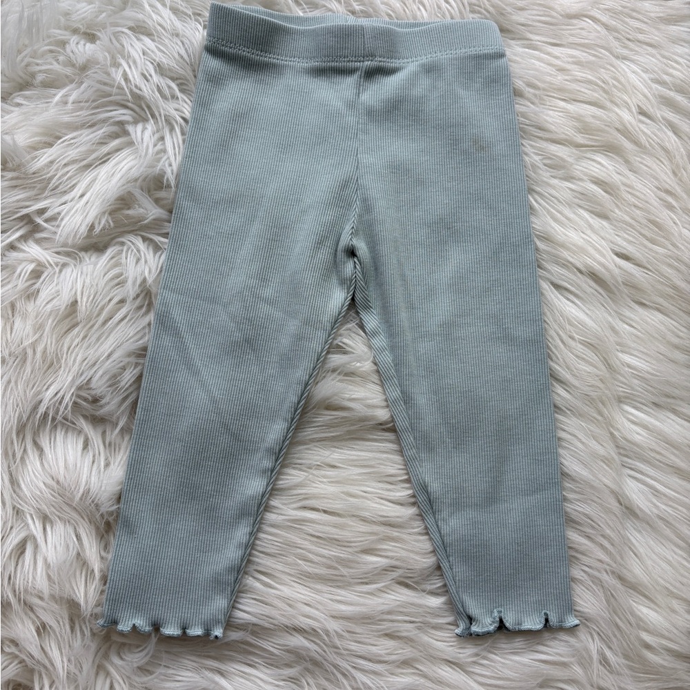 Kids Ribbed Leggings in mint green